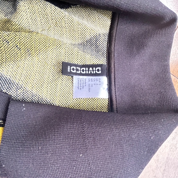 Dress - Picture 4 of 5